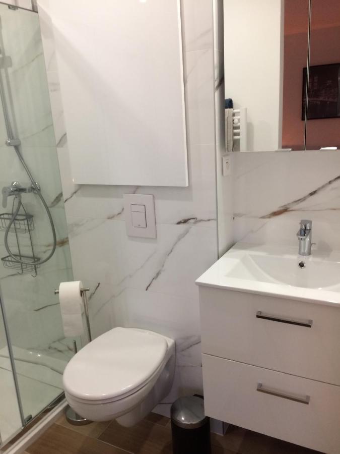 Appart 2 Pieces Independant Dans Villa Proche Centre Ville Au Calme Mandelieu Εξωτερικό φωτογραφία
